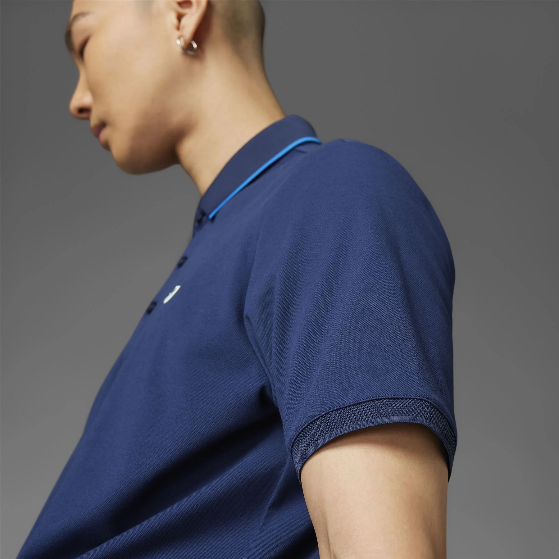 Twistknit Trefoil Polo Night Indigo - Image 8